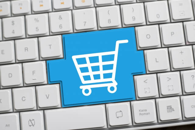 サイバーマンデーでギターはある？