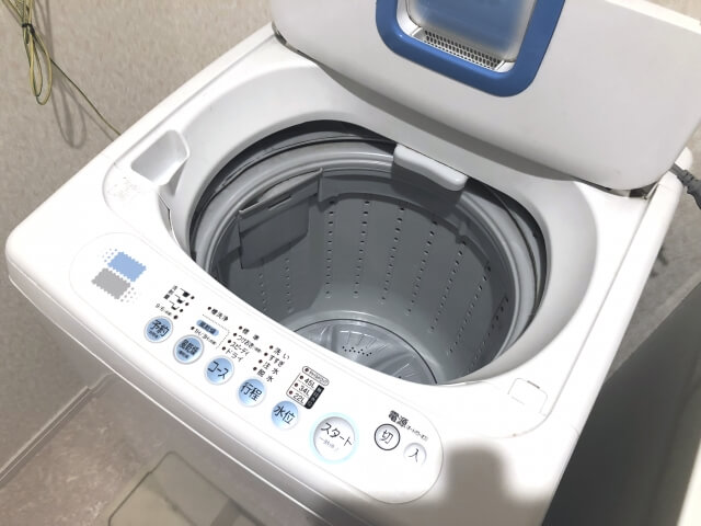 一人暮らしの洗濯機の大きさはどのくらいがいい？洗濯機は無しでも大丈夫！？
